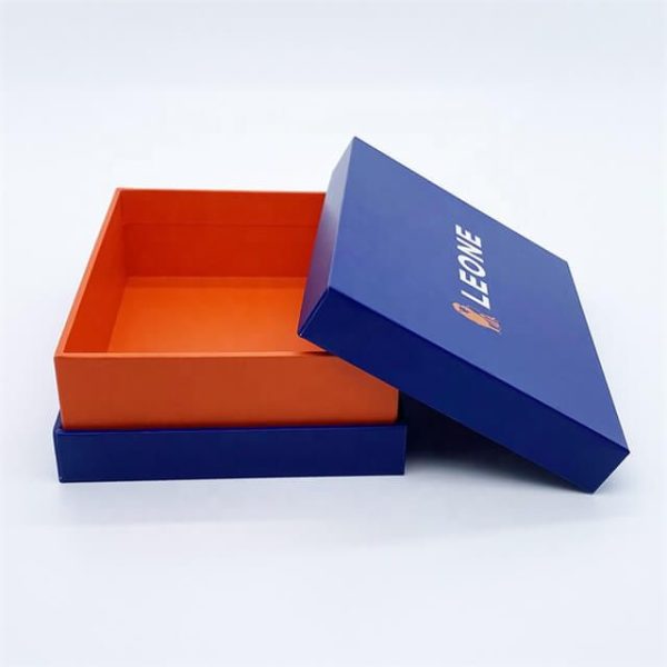 Lift-Off Lid Rigid Box